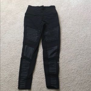 Alo Yoga 7/8 Moto Leggings